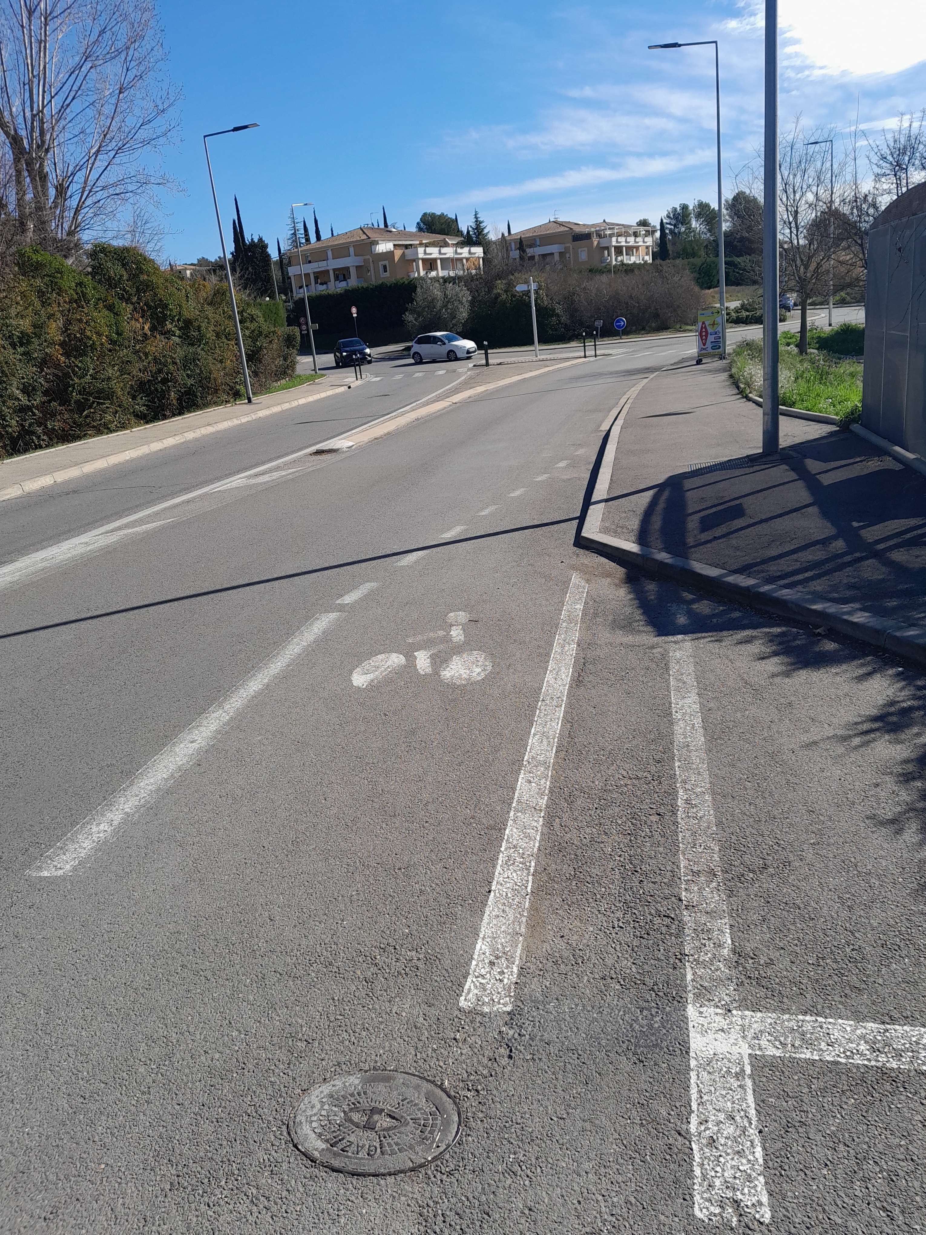 fin de bande cyclable accidentogène